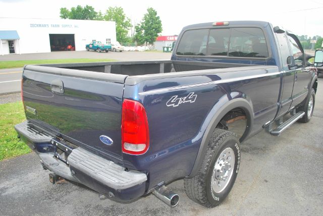 2005 Ford F-250 Super Duty T6 AWD Leather Moonroof Navigation