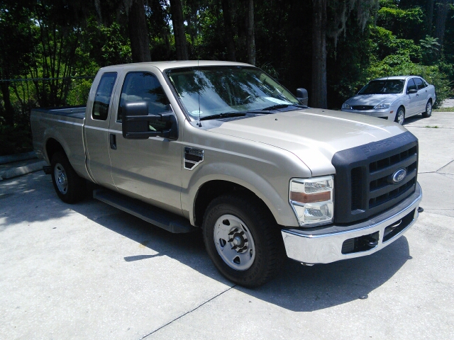 2008 Ford F-250 Super Duty XLT FX4 Crew Cab