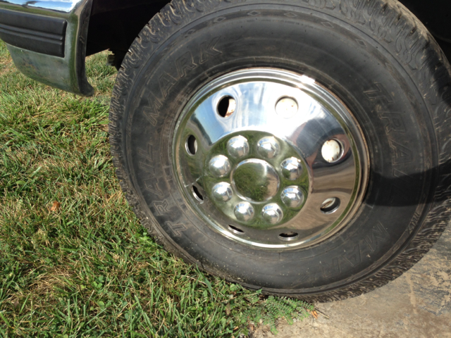 1996 Ford F-350 Crew Cab 126.0 WB 4WD LT w/1L