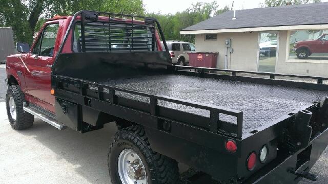 1997 Ford F-350 LS Flex Fuel 4x4 This Is One Of Our Best Bargains