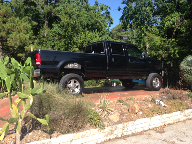 2006 Ford F-350 SD FWD 4dr SE