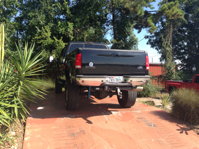 2006 Ford F-350 SD FWD 4dr SE