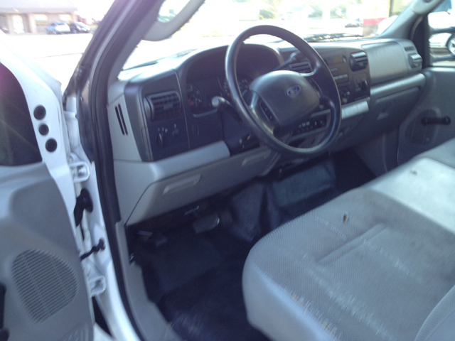 2006 Ford F-350 SD 2009 Nissan Touring
