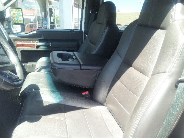 2009 Ford F-350 SD FWD 4dr SE