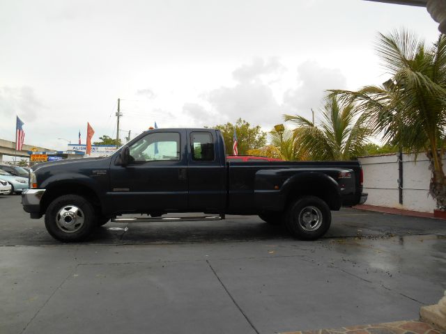 2003 Ford F-350 Super Duty ESi