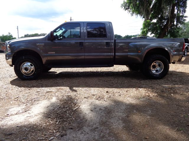 2006 Ford F-350 Super Duty Lariat Crew Diesel 4x4