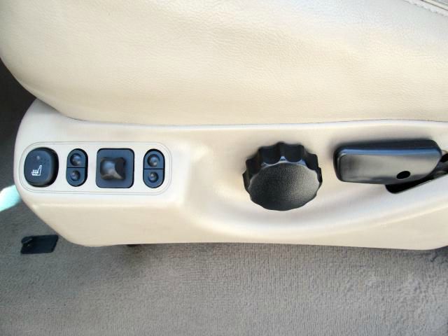 2006 Ford F-350 Super Duty LS Flex Fuel 4x4 This Is One Of Our Best Bargains