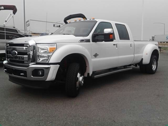 2011 Ford F-450 SD Laramie Longhorn Edition Crew Cab