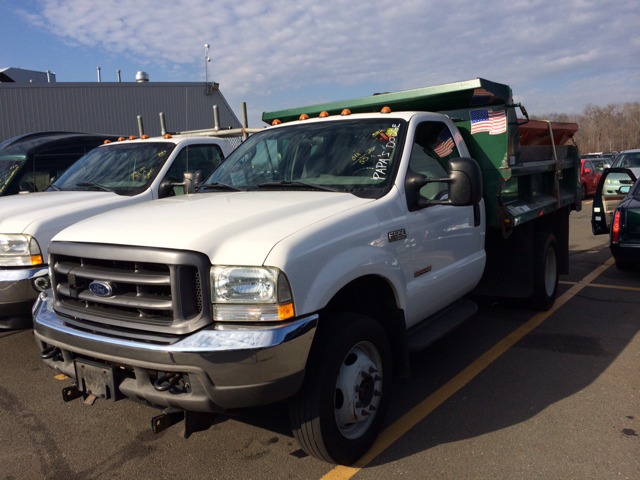 2004 Ford F-550 V8 CXS