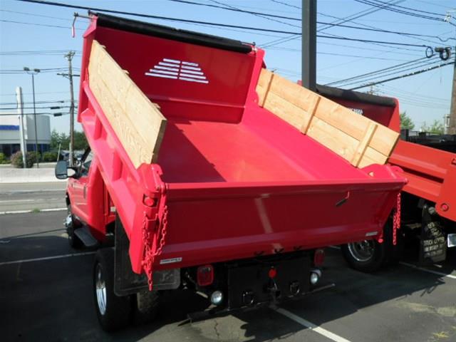 2004 Ford F-550 W/1sg