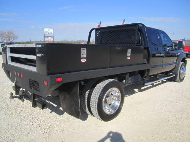 2005 Ford F-550 4WD Crew Cab Short Box SLE