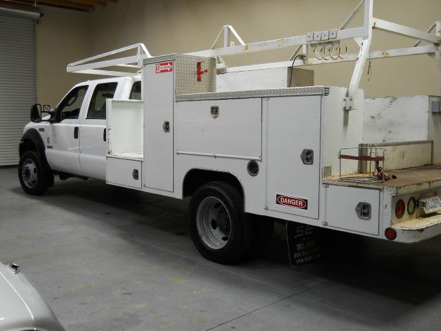 2006 Ford F-550 FWD 4dr Slt-1
