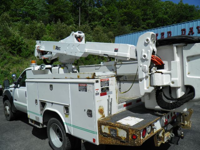 2007 Ford F-550 Sport Package II