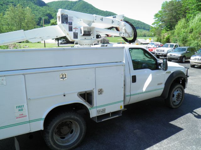 2007 Ford F-550 Sport Package II