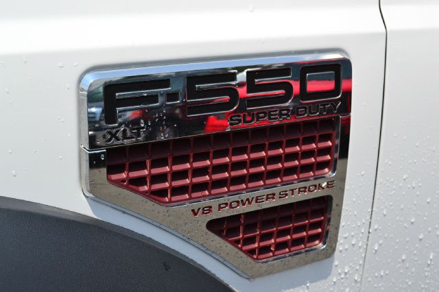 2008 Ford F-550 2500 CREW CAB 4x4