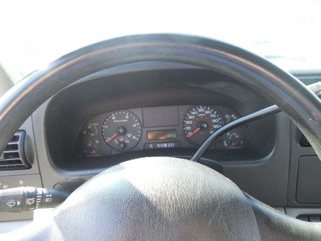 2006 Ford F-550 4X4 RACKBODY 530i Sport Package