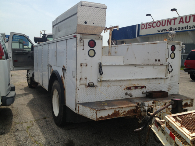 2001 Ford F-750 \ultimate