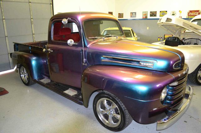 1950 Ford F1 4dr 1500 SLT SUV
