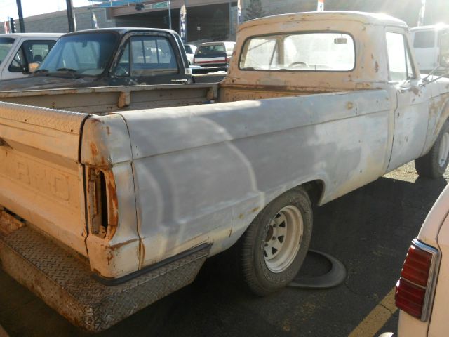 1966 Ford F100 Base