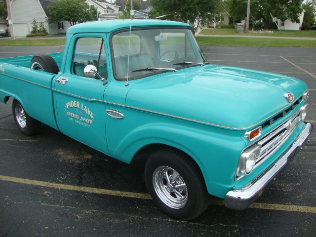 1966 Ford F100 4dr Sdn 1.9L