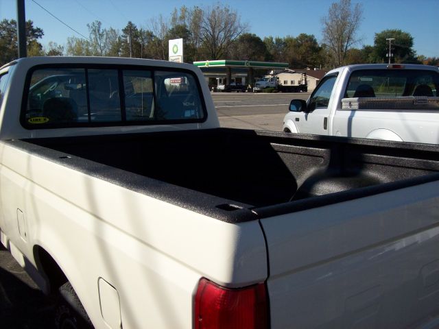 1987 Ford F150 ES 2.4L AUTO