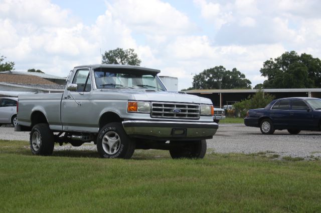 1987 Ford F150 ES 2.4L AUTO