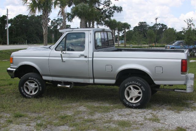 1987 Ford F150 ES 2.4L AUTO