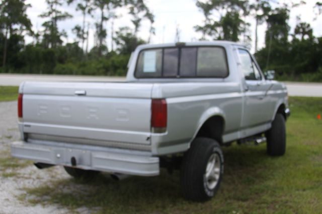 1987 Ford F150 ES 2.4L AUTO