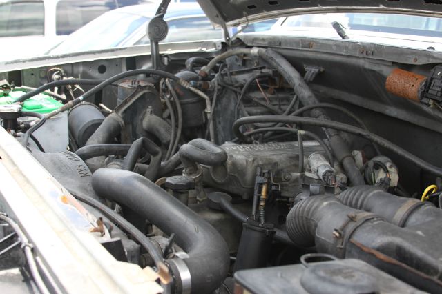 1987 Ford F150 ES 2.4L AUTO