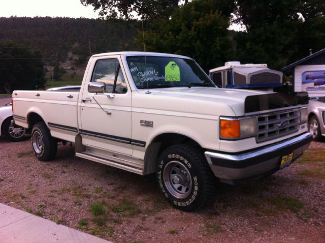 1988 Ford F150 1500 LT 4WD