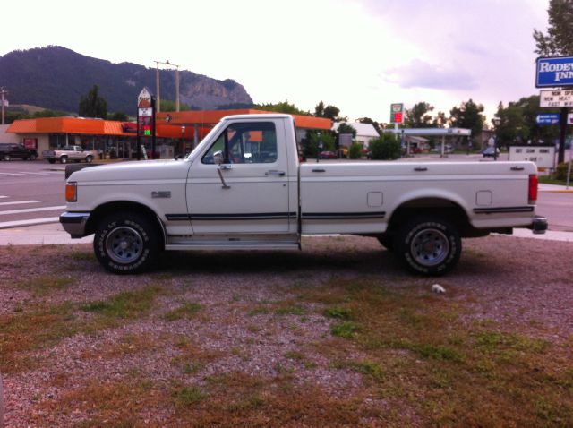 1988 Ford F150 1500 LT 4WD