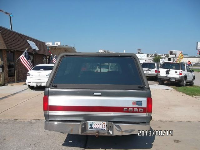 1990 Ford F150 Supercrew-short-limited-nav-22 INCH Rims-1 Owner