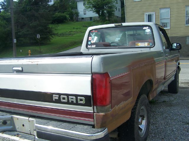 1992 Ford F150 Deep Red Color