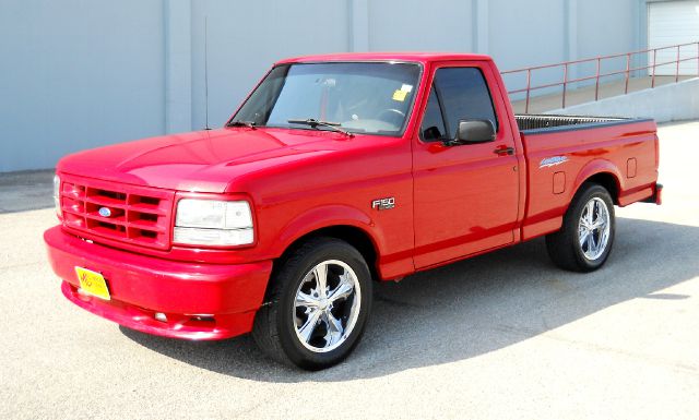1993 Ford F150 4 DOOR DSG AUTO