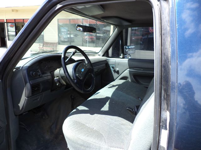 1993 Ford F150 Reg Cab 108 WB