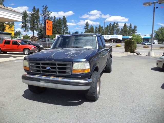 1993 Ford F150 Reg Cab 108 WB