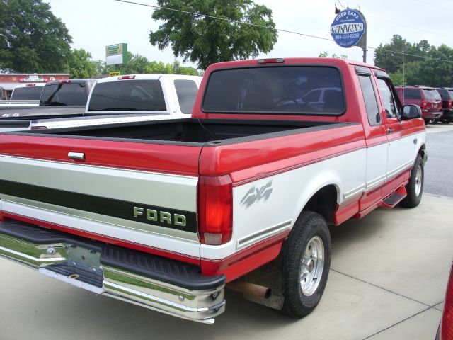 1995 Ford F150 Reg Cab 108 WB