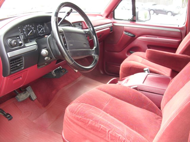 1995 Ford F150 Reg Cab 108 WB