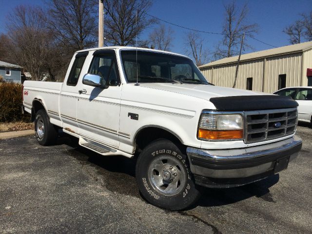 1995 Ford F150 Reg Cab 108 WB