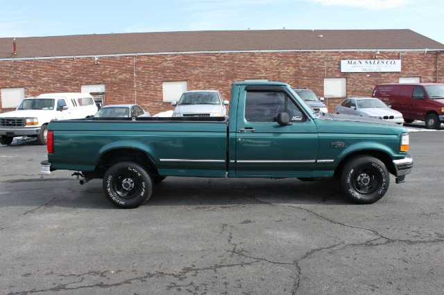 1996 Ford F150 SR5 . DBL CAB
