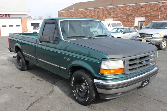 1996 Ford F150 SR5 . DBL CAB
