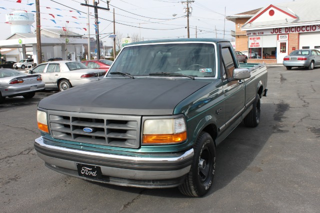 1996 Ford F150 SR5 . DBL CAB