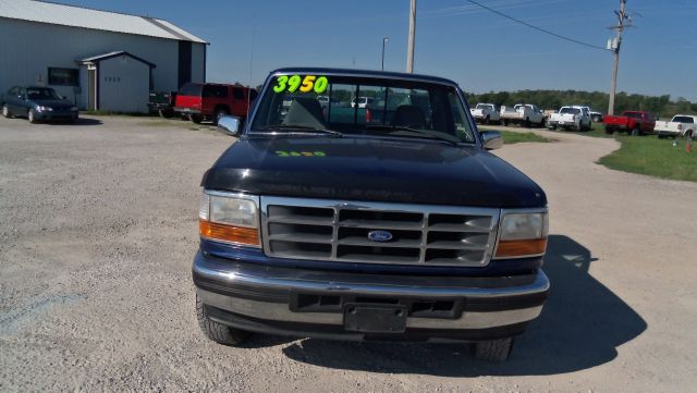 1996 Ford F150 LX 2.7L V6 DUAL Frontside Airbags
