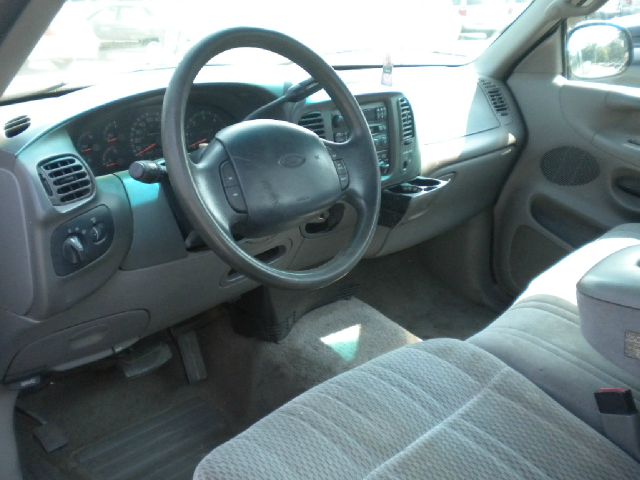 1997 Ford F150 Supercrew-short-limited-nav-22 INCH Rims-1 Owner