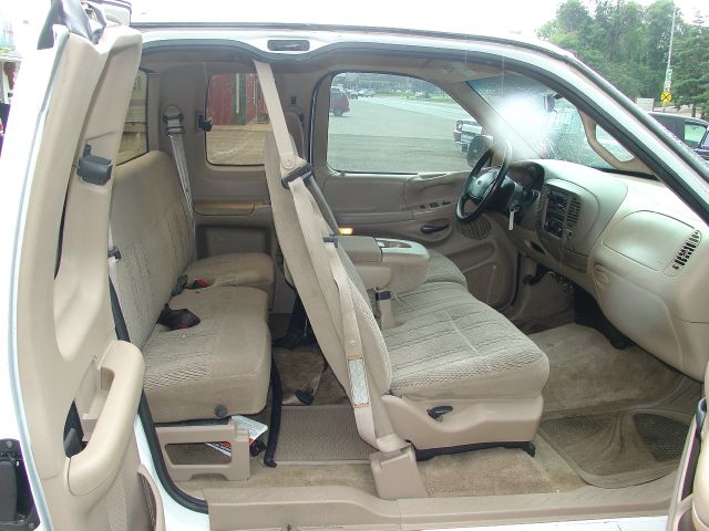 1997 Ford F150 XS Sport Utility 4D