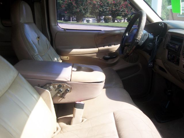 1997 Ford F150 4dr Pick Up