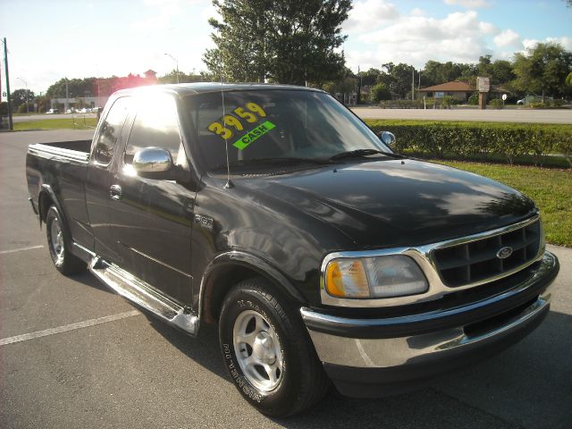 1997 Ford F150 143.5 WB 4WD