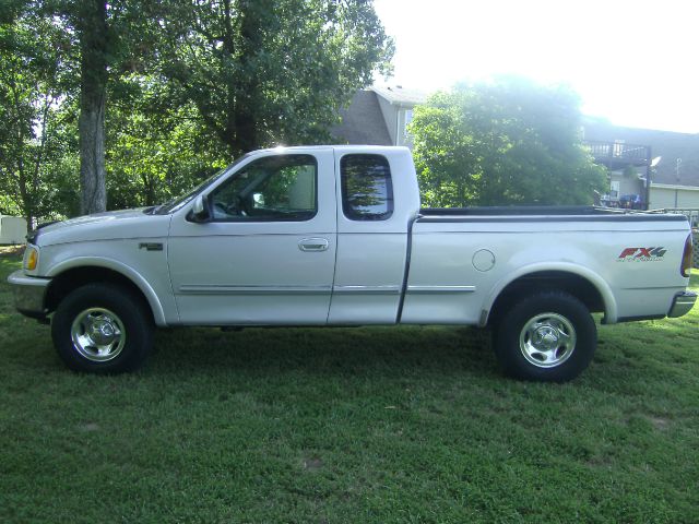 1997 Ford F150 XS Sport Utility 4D