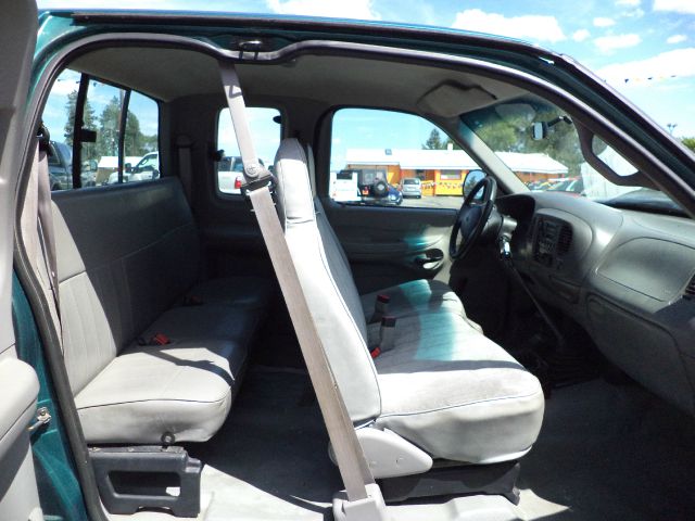 1997 Ford F150 XS Sport Utility 4D