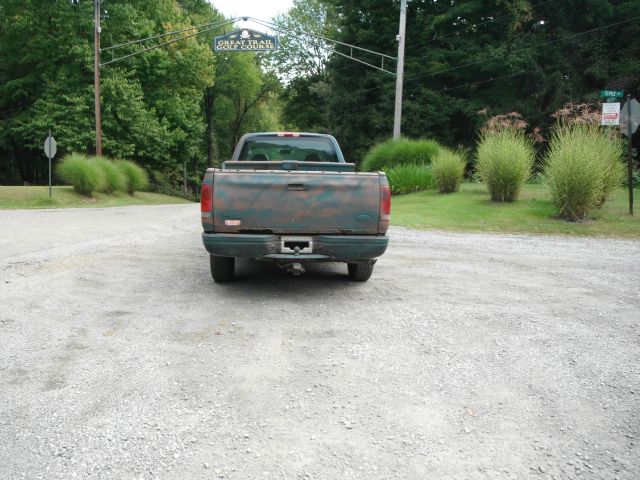 1997 Ford F150 143.5 WB 4WD